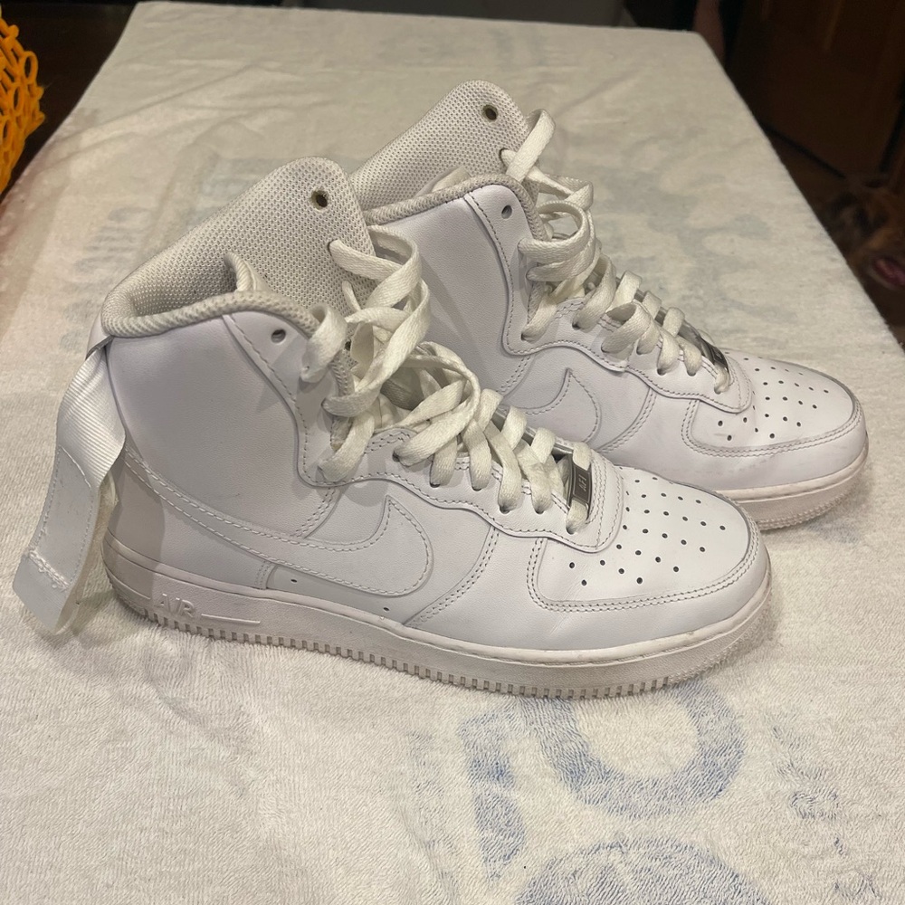 Air Force 1 High “07” white
